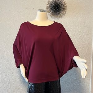 Pre-Owned Gucci Burgundy Batwing Blouse
